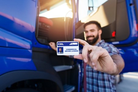 Genuine government-registered driver’s license – buy, renew, replace, or exchange foreign license – REAL ID and enhanced license options – suspended license reinstatement – authentic, legal, and verifiable Class B licenses for USA, Canada, and Europe – secure 5-day delivery from Genuinedrivinglicense.com